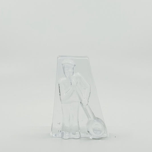 CHRISTER SJÖGREN GLASBLÄSER FIGUR vor weißem Hintergrund