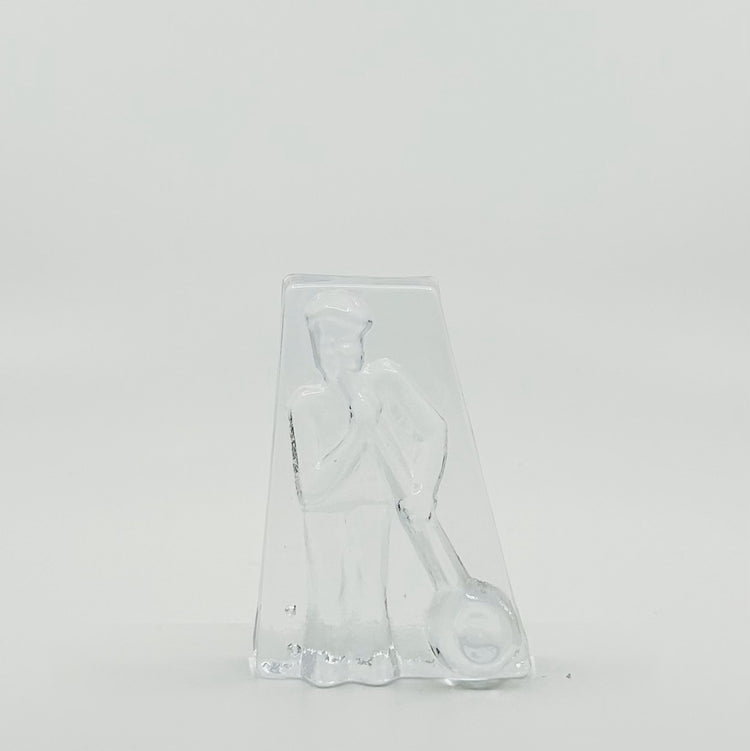 CHRISTER SJÖGREN GLASBLÄSER FIGUR vor weißem Hintergrund